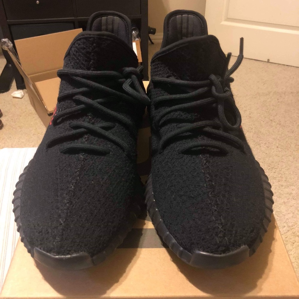 Yeezy 350 V2